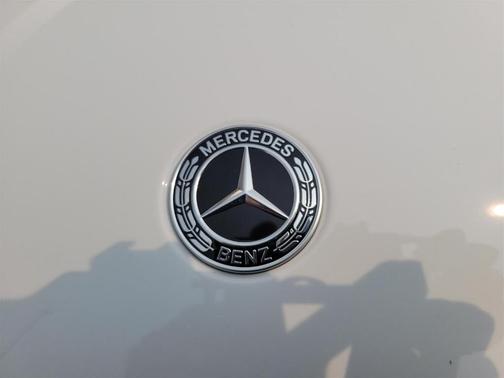 2025 Mercedes-Benz GLC 300 Base 4MATIC