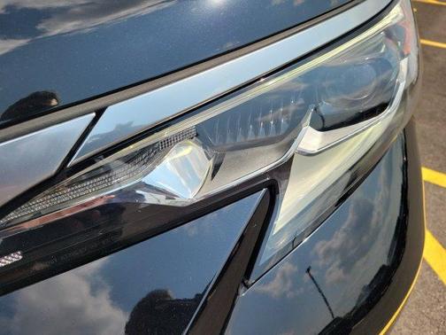 2023 Toyota Sienna Platinum 7 passenger