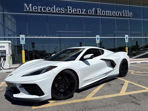Arctic White 2021 Chevrolet Corvette Stingray w/2LT
