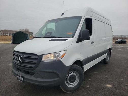2025 Mercedes-Benz Sprinter 2500 Standard Roof