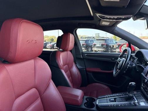 2021 Porsche Macan GTS