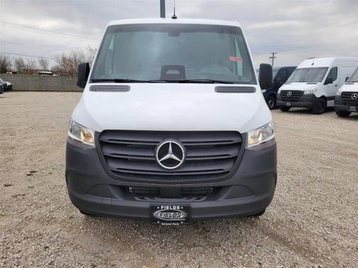 2025 Mercedes-Benz Sprinter 2500 Standard Roof