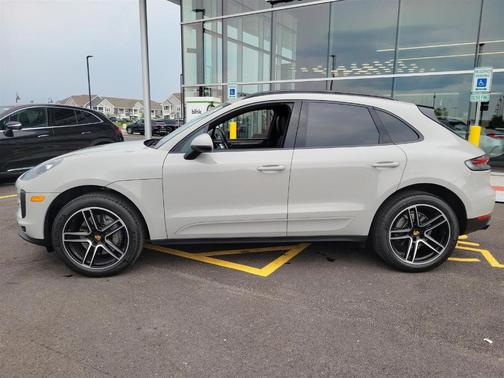 2021 Porsche Macan S