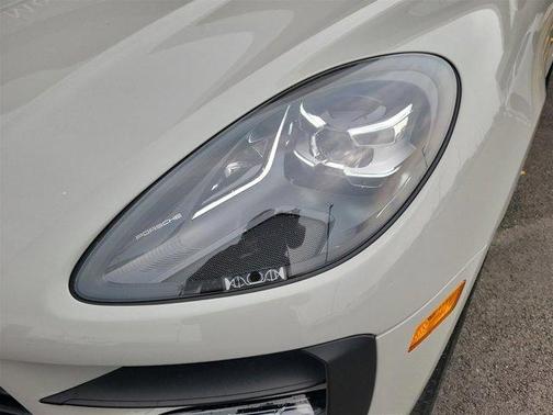 2021 Porsche Macan S