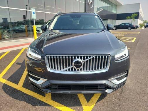 2022 Volvo XC90 T6 Inscription 6 Passenger