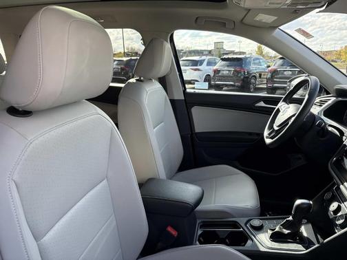 2021 Volkswagen Tiguan 2.0T SEL