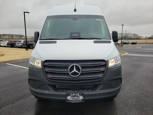 2025 Mercedes-Benz Sprinter 2500 Standard Roof