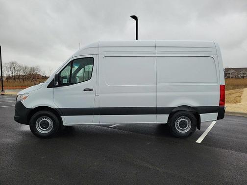 2025 Mercedes-Benz Sprinter 2500 Standard Roof
