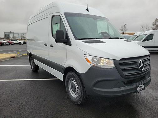 2025 Mercedes-Benz Sprinter 2500 Standard Roof