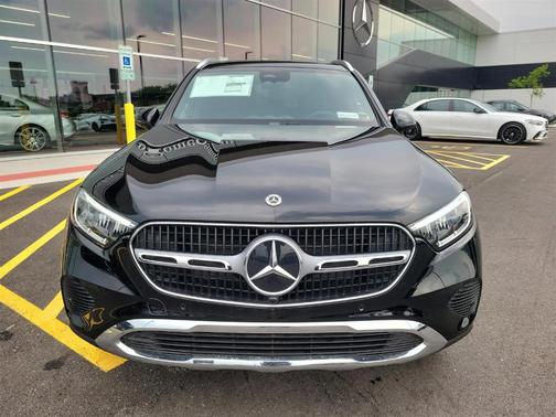 2025 Mercedes-Benz GLC 300 Base 4MATIC