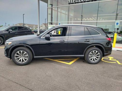 2025 Mercedes-Benz GLC 300 Base 4MATIC