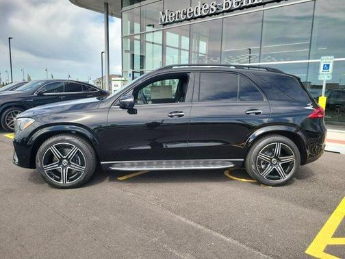 2025 Mercedes-Benz GLE 450 4MATIC