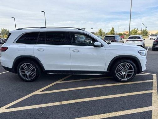 2022 Mercedes-Benz GLS 450 4MATIC