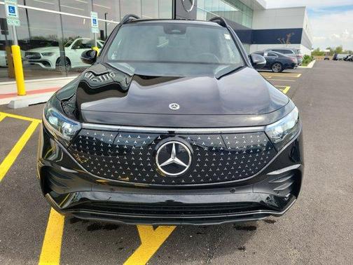 2024 Mercedes-Benz EQB 300 Base 4MATIC