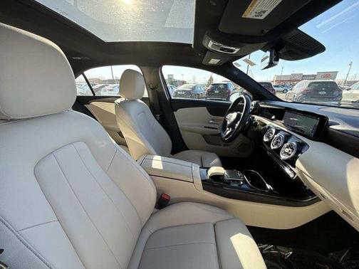 2022 Mercedes-Benz A-Class A 220 4MATIC