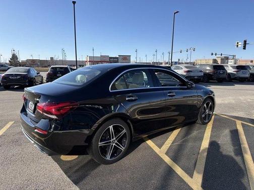 2022 Mercedes-Benz A-Class A 220 4MATIC
