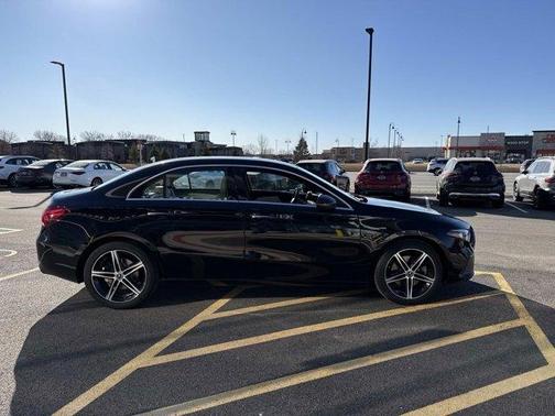 2022 Mercedes-Benz A-Class A 220 4MATIC