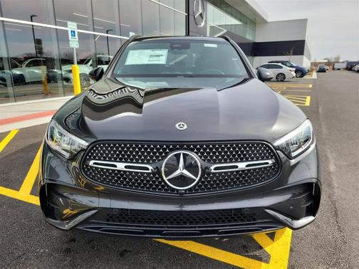 2025 Mercedes-Benz GLC 300 Base 4MATIC