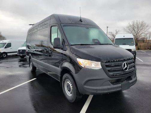 2025 Mercedes-Benz Sprinter 2500 High Roof