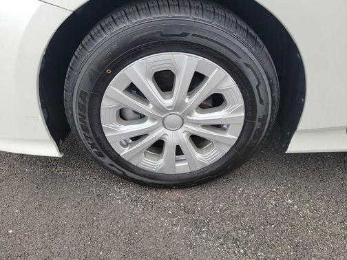 2016 Toyota Prius Two