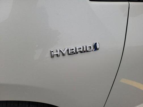 2016 Toyota Prius Two