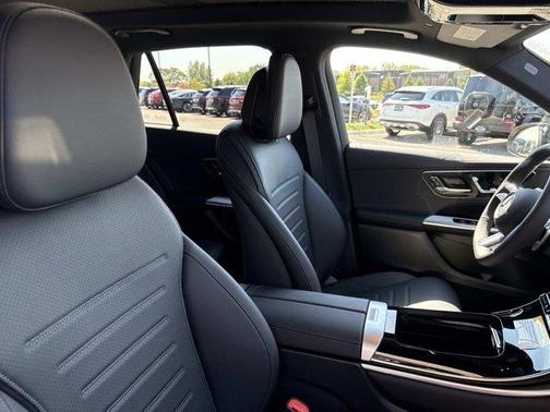 2026 Mercedes-Benz GLC 350e