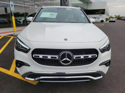 2025 Mercedes-Benz GLA 250 Base 4MATIC