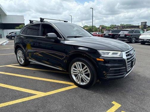 2020 Audi Q5 40 Premium Plus