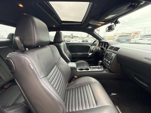 2013 Dodge Challenger R/T Plus