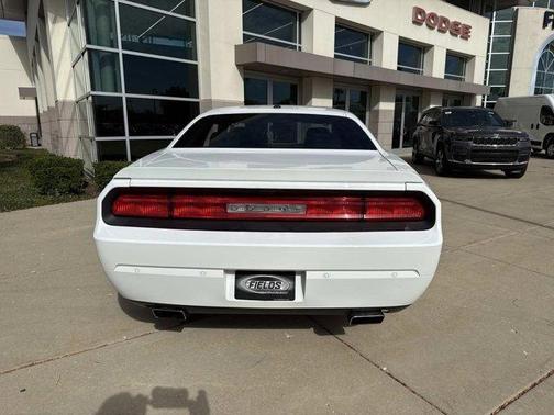 2013 Dodge Challenger R/T Plus