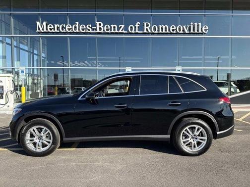 2025 Mercedes-Benz GLC 300 Base 4MATIC