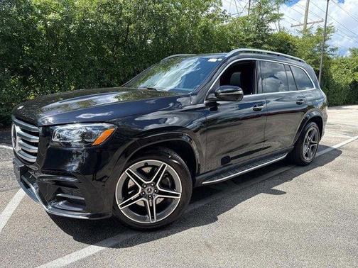 2025 Mercedes-Benz GLS 450 4MATIC