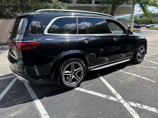 2025 Mercedes-Benz GLS 450 4MATIC