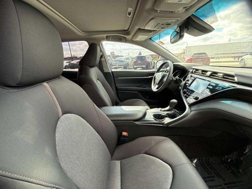 Blue Crush Metallic 2018 Toyota Camry