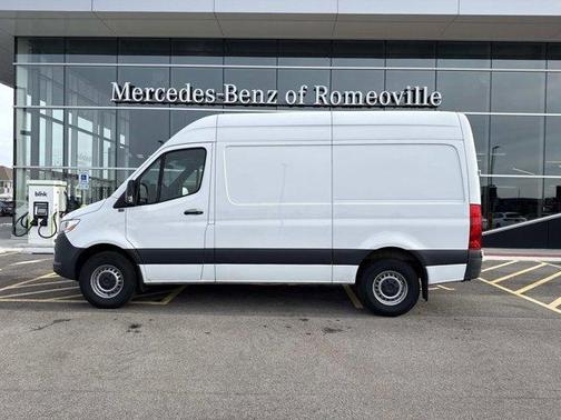 2023 Mercedes-Benz Sprinter 2500 