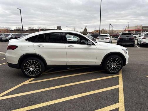 2023 Mercedes-Benz GLC 300 4MATIC Coupe