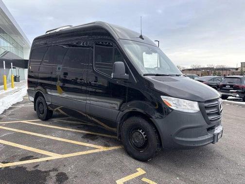 2024 Mercedes-Benz Sprinter 2500 144 WB Standard Roof Passenger