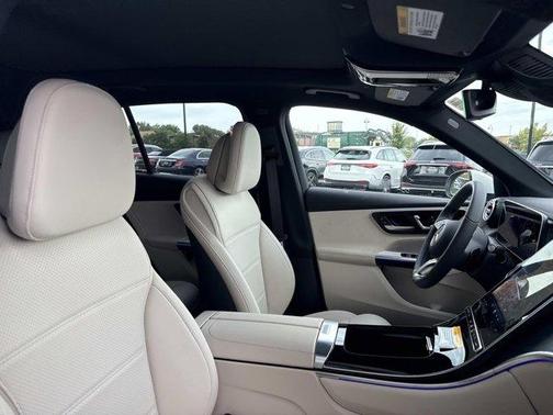 2025 Mercedes-Benz GLC 300 Base 4MATIC