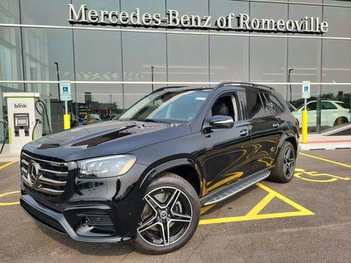 2025 Mercedes-Benz GLS 450 4MATIC