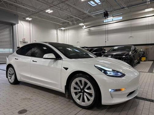 2022 Tesla Model 3 Long Range