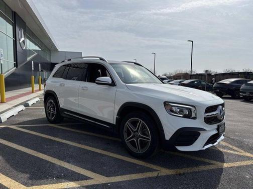 White 2021 Mercedes-Benz GLB 250 Base 4MATIC