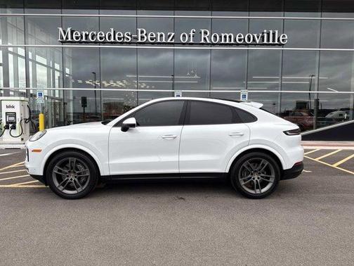 2024 Porsche Cayenne AWD