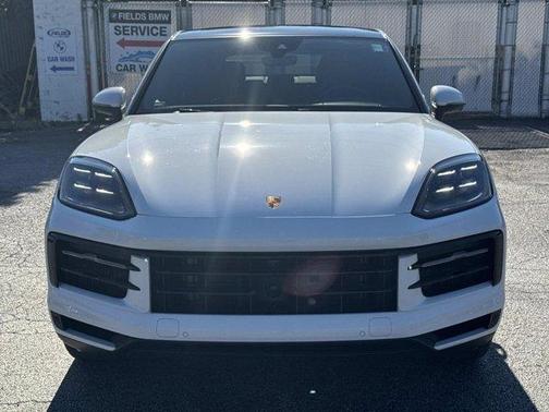 2024 Porsche Cayenne AWD