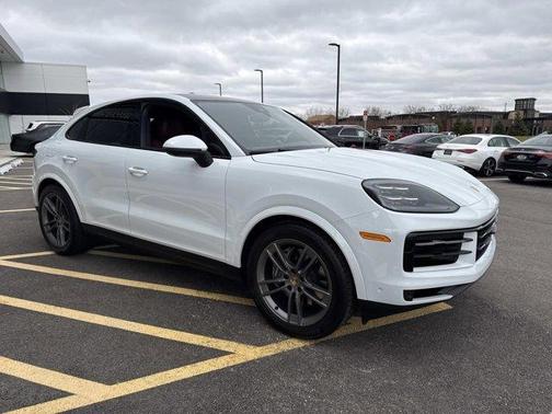 2024 Porsche Cayenne AWD