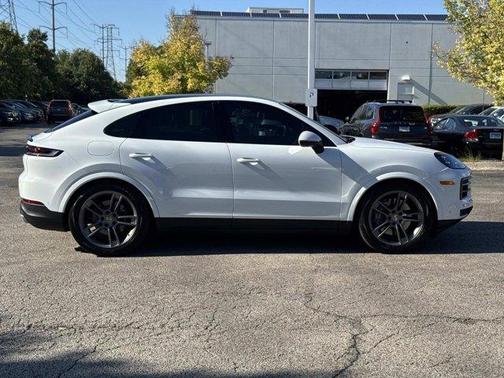 2024 Porsche Cayenne AWD