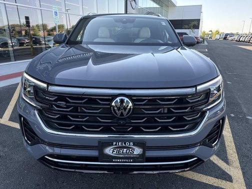 2025 Volkswagen Atlas Cross Sport 2.0T SEL Premium R-Line