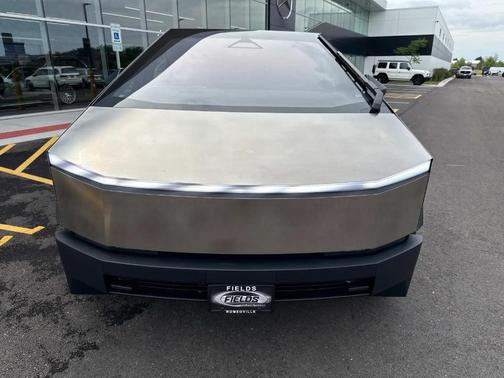 2025 Tesla Cybertruck Base