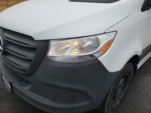 2025 Mercedes-Benz Sprinter 2500 High Roof
