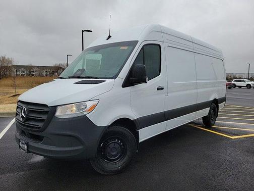 2025 Mercedes-Benz Sprinter 2500 High Roof