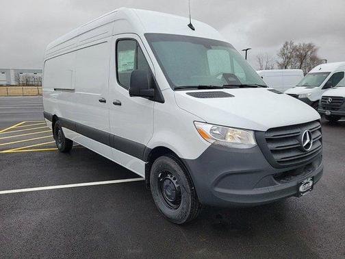 2025 Mercedes-Benz Sprinter 2500 High Roof